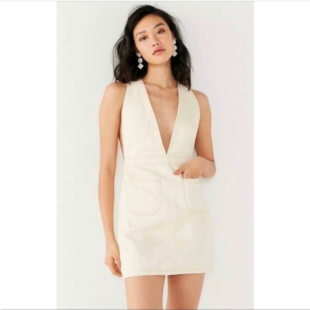 URBAN OUTFITTERS BDG Y2K 90s Plunge V-Neck Denim MIni Dress Overalls Size 2